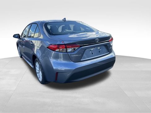 New 2026 Toyota Corolla LE image 5