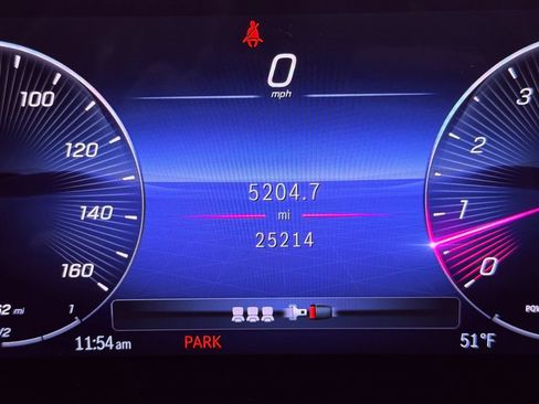 Used 2024 Mercedes-Benz GLE 350 4MATIC image 22