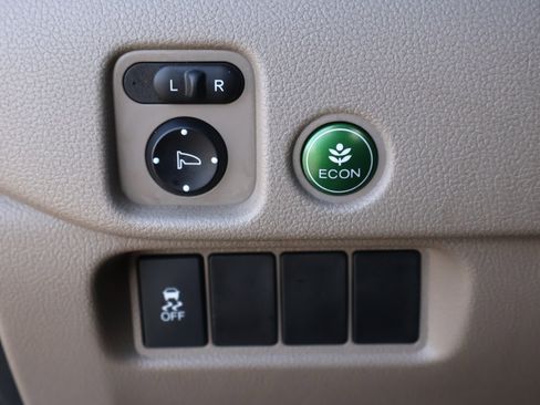 Used 2016 Honda Pilot EX-L image 11