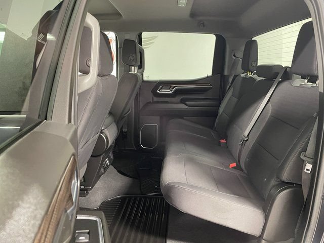 Used 2024 Chevrolet Silverado 1500 LT AWD/4WD image 20