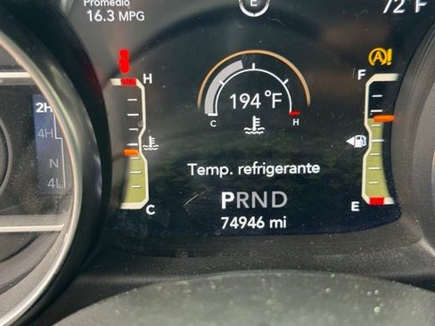Used 2021 Jeep Wrangler Unlimited Sahara AWD/4WD image 10