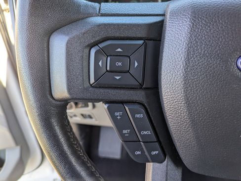 Used 2018 Ford F150 XLT w/ Equipment Group 302A Luxury image 26