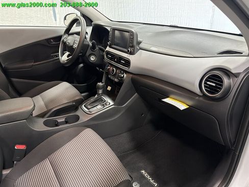 Used 2019 Hyundai Kona SE AWD/4WD image 5
