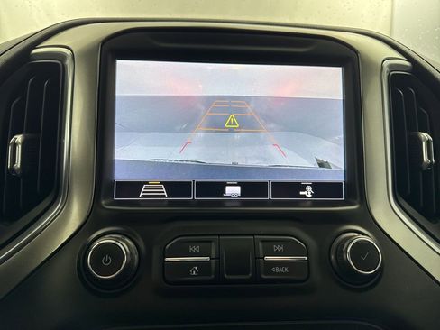 Used 2020 Chevrolet Silverado 1500 LT Trail Boss image 18