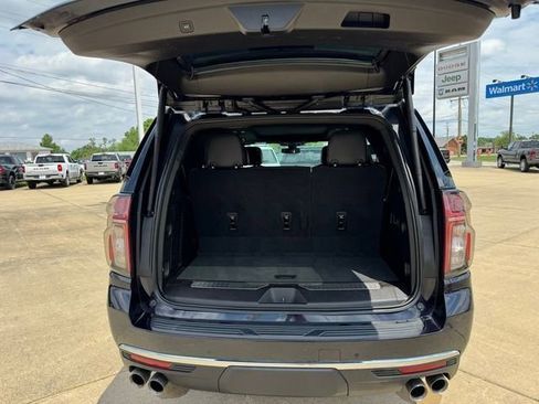 Used 2021 Chevrolet Tahoe Premier AWD/4WD image 21