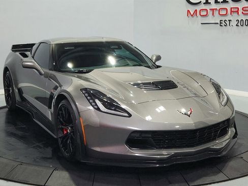 Used 2015 Chevrolet Corvette Z06 w/ Z07 Performance Package RWD image 16