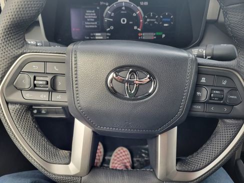 New 2025 Toyota Tundra Limited AWD/4WD image 20