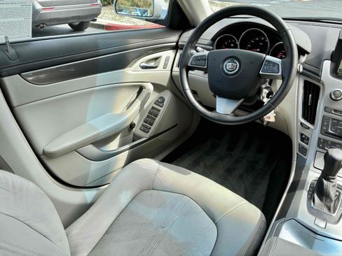 Used 2011 Cadillac CTS Performance RWD image 15