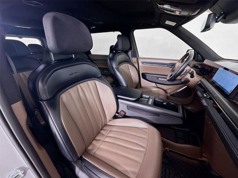 Used 2026 Kia EV9 GT-Line image 30