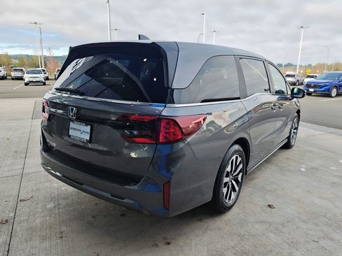 New 2026 Honda Odyssey EX-L image 5