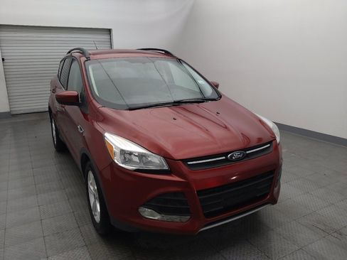 Used 2016 Ford Escape SE w/ Equipment Group 201A image 14