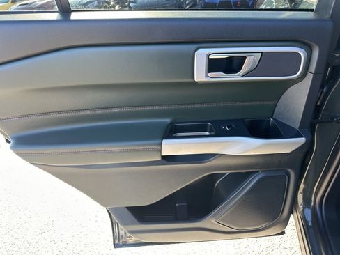 Used 2022 Ford Explorer Timberline image 30
