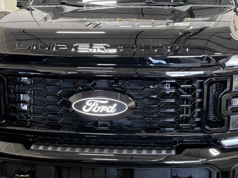 Used 2026 Ford F450 Platinum w/ Platinum Plus Package AWD/4WD image 36
