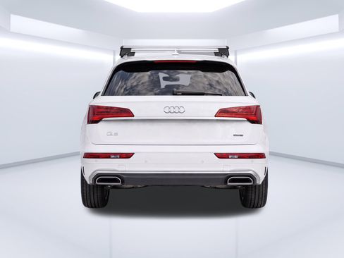 Certified 2023 Audi Q5 2.0T Premium Plus AWD/4WD image 7