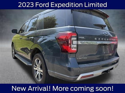 Used 2023 Ford Expedition Limited AWD/4WD image 3