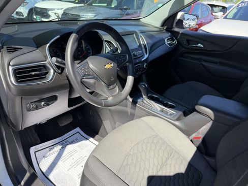 Used 2018 Chevrolet Equinox LT FWD image 10