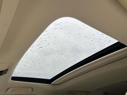 Used 2012 Lexus GX 460 w/ Comfort Plus Pkg image 11