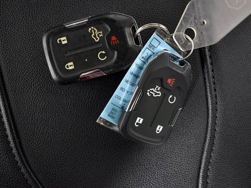 Used 2023 Chevrolet Silverado 2500 LTZ w/ LTZ Plus Package image 42