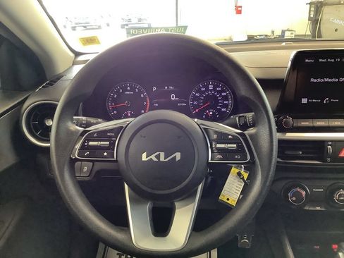 Certified 2024 Kia Forte LXS FWD image 7
