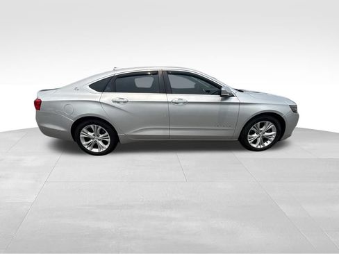 Used 2015 Chevrolet Impala LT FWD image 9