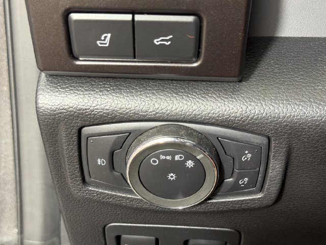 Used 2021 Ford Expedition Max Limited RWD image 15