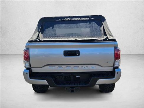 Used 2023 Toyota Tacoma TRD Off-Road w/ TRD Premium Off Road Package AWD/4WD image 7