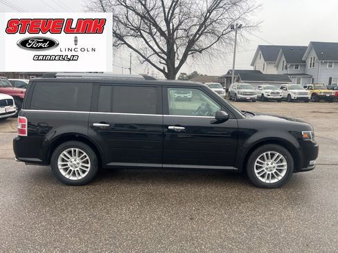 Used 2019 Ford Flex SEL w/ Equipment Group 202A AWD/4WD image 5