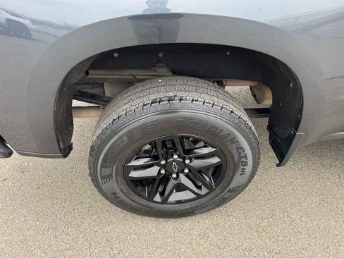 Used 2019 Chevrolet Silverado 1500 RST image 42