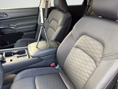 Certified 2023 Nissan Pathfinder S FWD image 28
