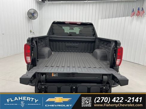 Used 2024 GMC Sierra 1500 Elevation w/ LPO, Elevation Black Package AWD/4WD image 20