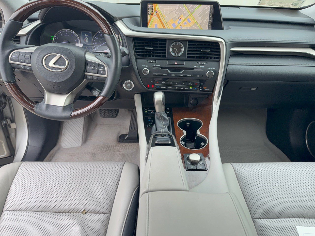 Used 2019 Lexus RX 350 AWD w/ Navigation Package image 17