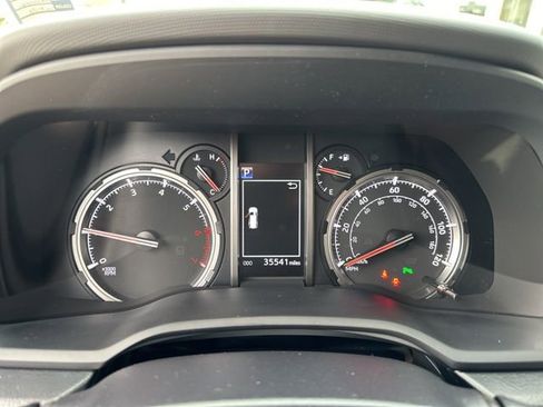 Used 2023 Toyota 4Runner Limited image 15