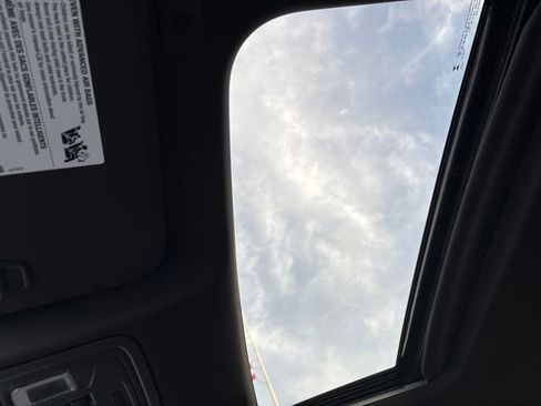 Used 2024 Chevrolet Silverado 3500 LTZ w/ LTZ Premium Package image 32