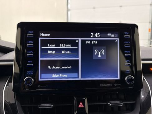 Used 2022 Toyota Corolla Hatchback image 18