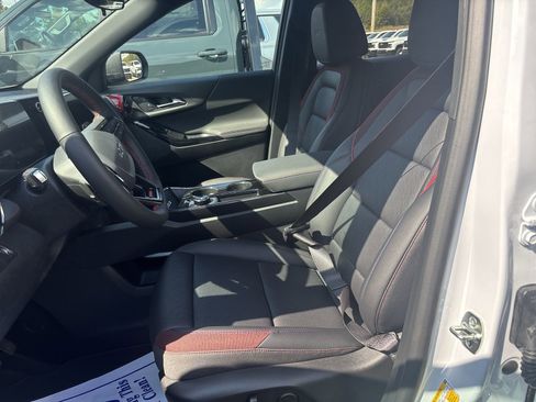 New 2026 Chevrolet Equinox RS w/ Convenience Package III image 14