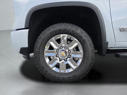 New 2026 Chevrolet Silverado 2500 High Country w/ Technology Package AWD/4WD image 42