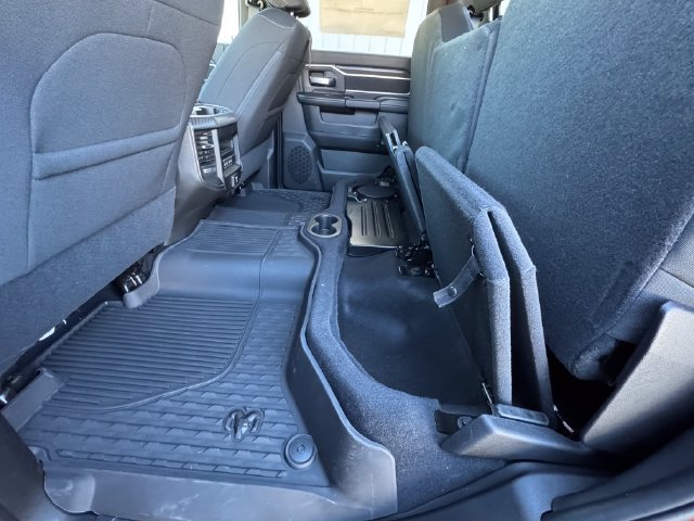 New 2027 RAM 3500 Big Horn AWD/4WD image 36