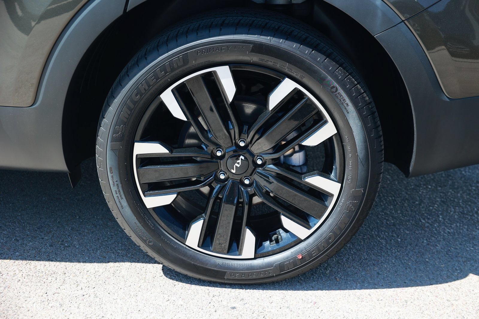 Used 2024 Kia Telluride SX Prestige AWD/4WD image 13