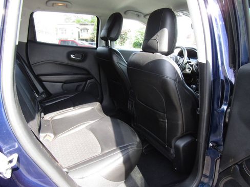 Used 2021 Jeep Compass Latitude AWD/4WD image 20