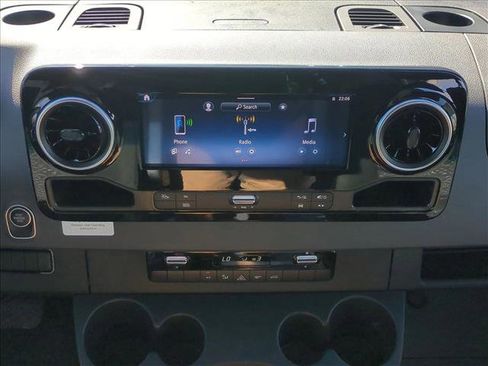 New 2025 Mercedes-Benz Sprinter 3500 image 12