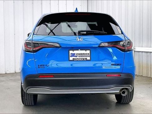 Certified 2026 Honda HR-V Sport image 4