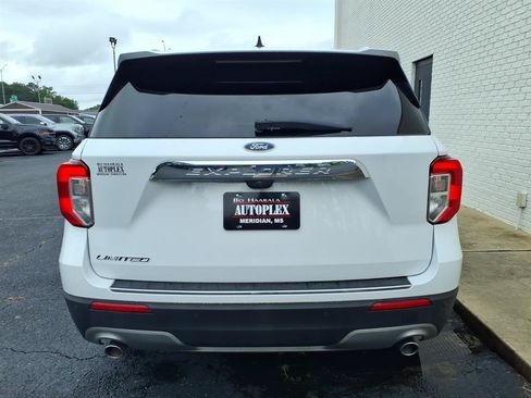 Used 2022 Ford Explorer Limited RWD image 4