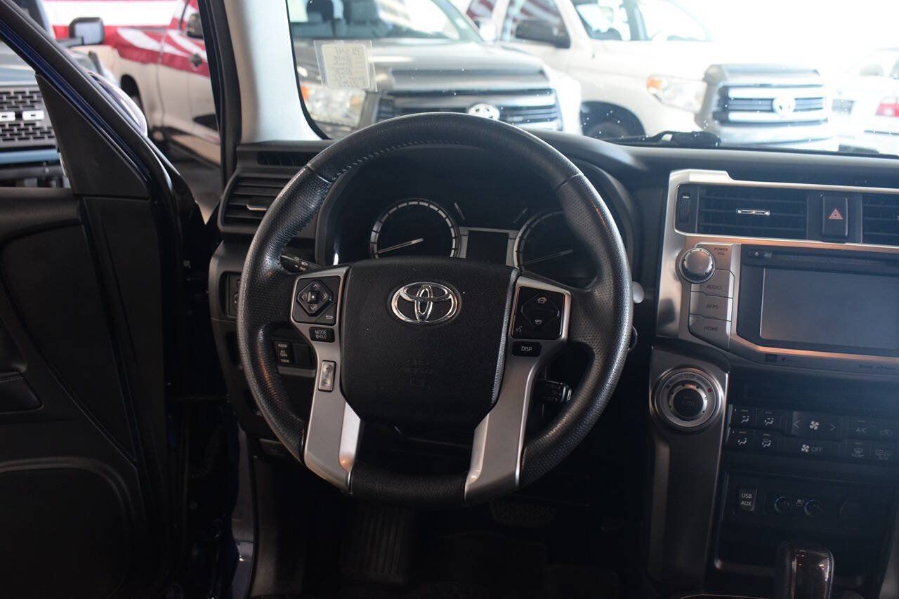 Used 2019 Toyota 4Runner Limited AWD/4WD image 29