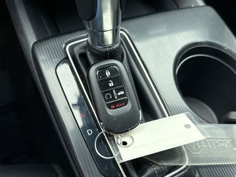 Used 2023 Honda Civic Sport image 21
