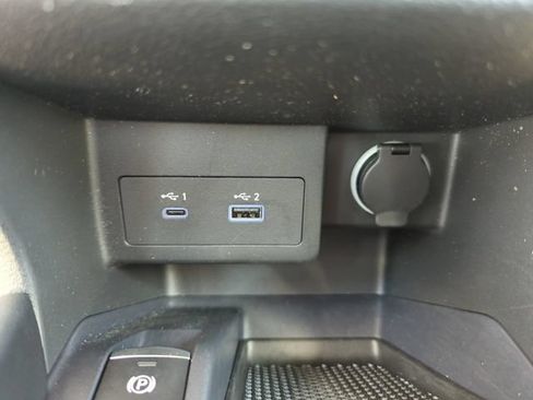 Certified 2023 Nissan Kicks SV FWD image 39