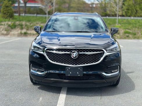 Used 2018 Buick Enclave Avenir w/ Avenir Technology Package AWD/4WD image 10