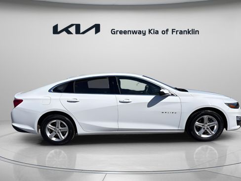 Used 2024 Chevrolet Malibu LT image 8