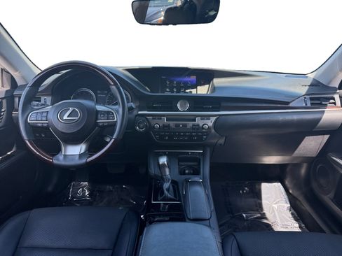 Used 2018 Lexus ES 350 w/ Navigation System Package FWD image 10