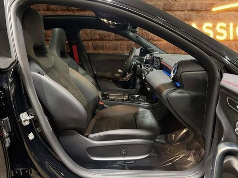 Used 2025 Mercedes-Benz CLA 45 AMG 4MATIC image 25