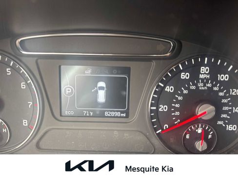 Used 2017 Kia Sorento LX image 1